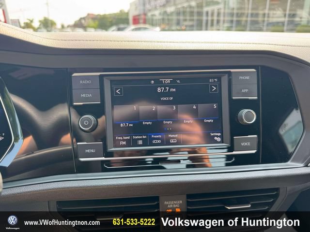Certified 2022 Volkswagen Jetta Sport FWD image 27