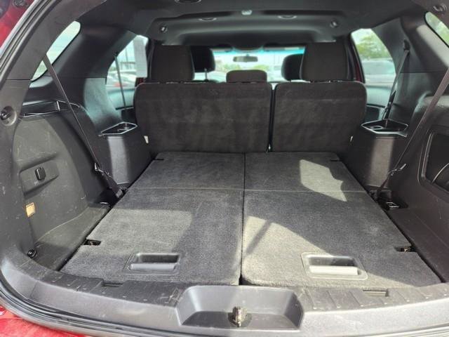 Used 2014 Ford Explorer XLT AWD/4WD image 20