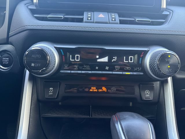 Used 2024 Toyota RAV4 XLE Premium FWD image 4
