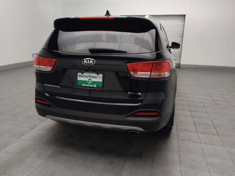 Used 2017 Kia Sorento EX image 7