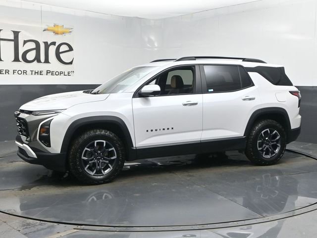 Used 2025 Chevrolet Equinox ACTIV w/ Safety and Technology Package image 32