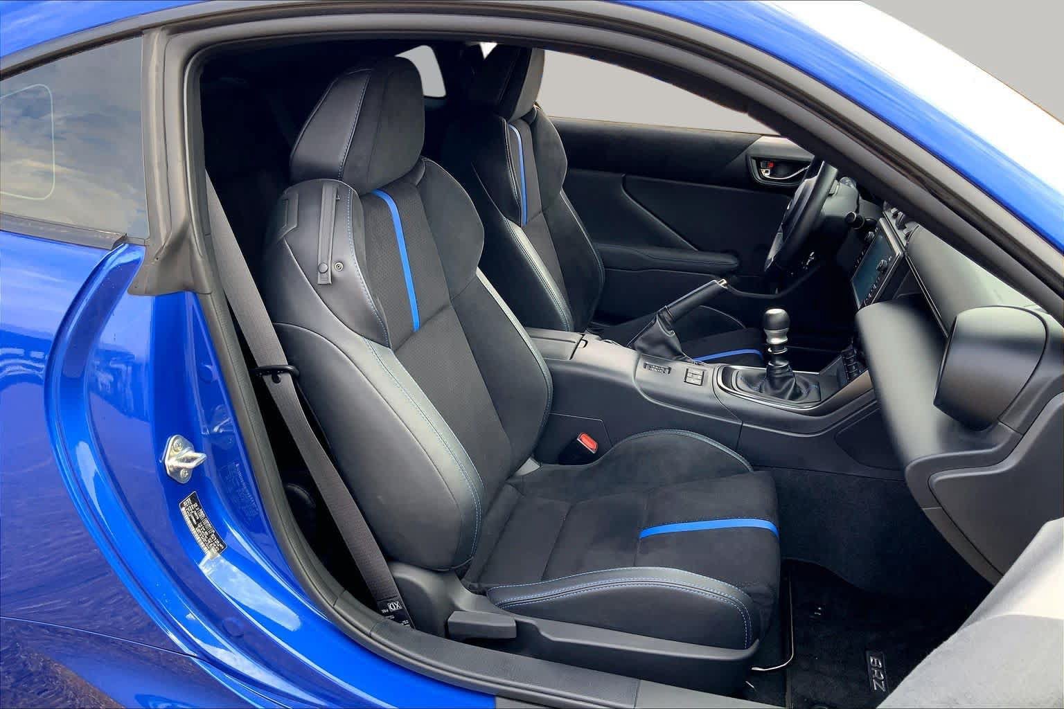 Used 2025 Subaru BRZ tS RWD image 9