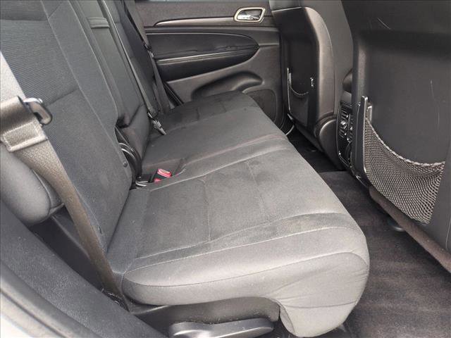 Used 2016 Jeep Grand Cherokee Laredo w/ Quick Order Package 23E image 19