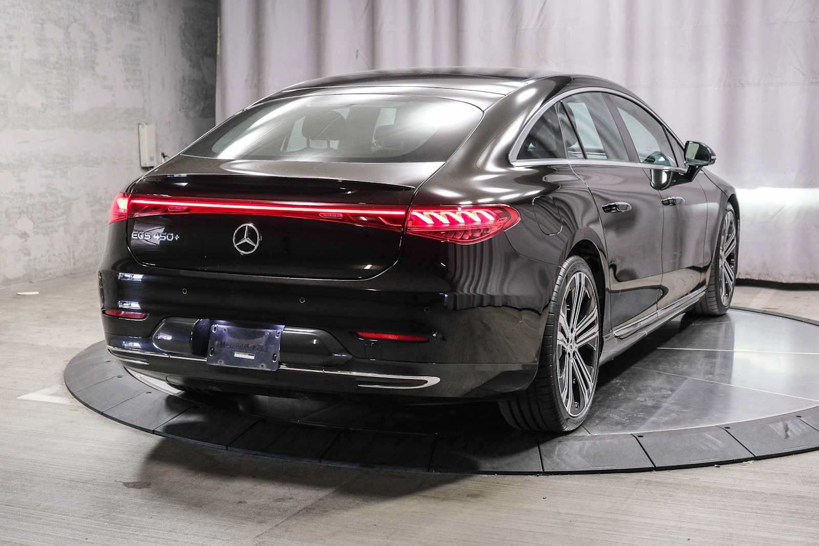 Certified 2022 Mercedes-Benz EQS 450+ Sedan image 4