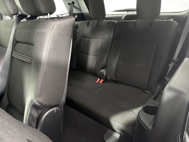 Used 2022 Ford Explorer XLT AWD/4WD image 21