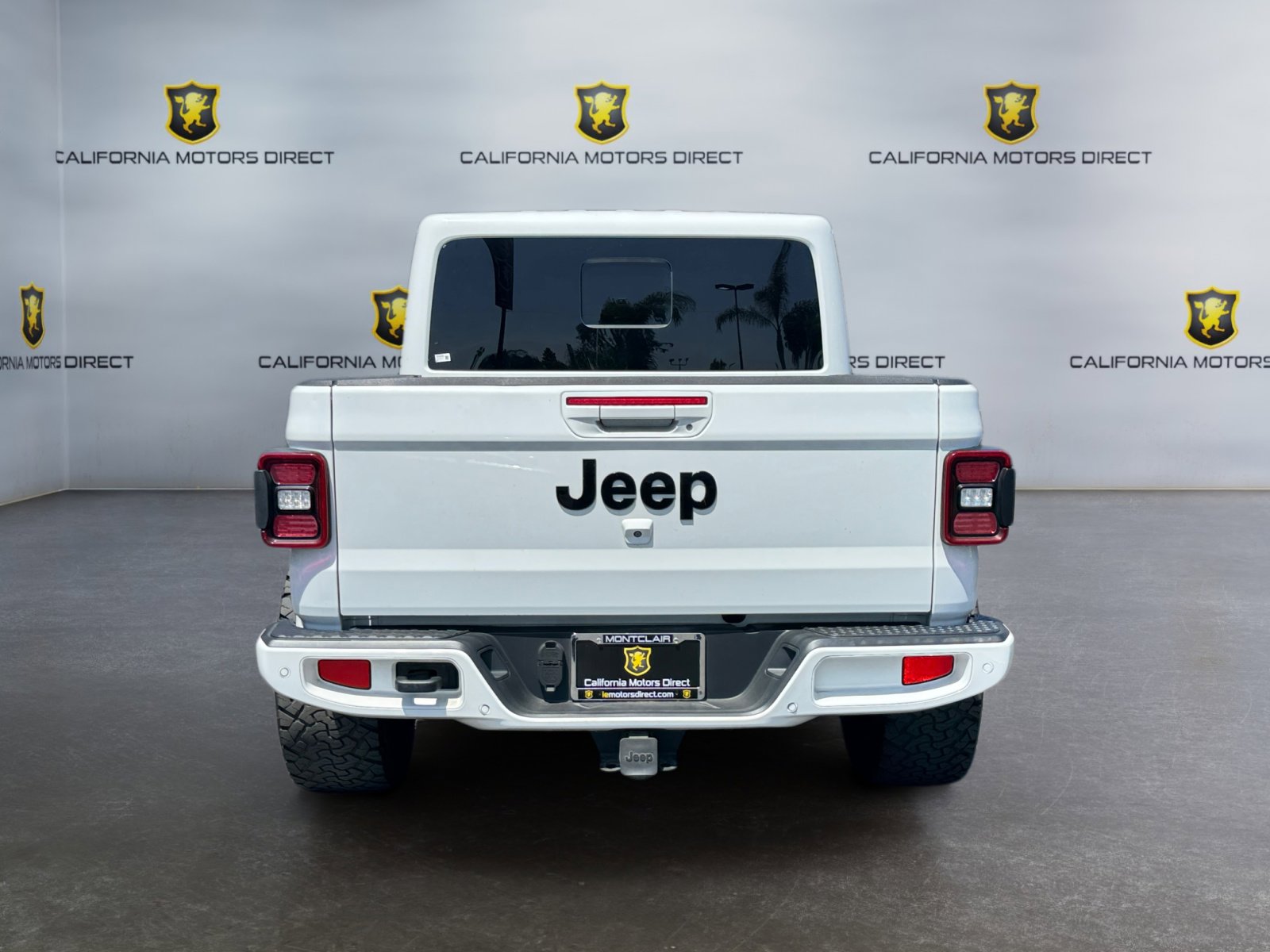 Used 2021 Jeep Gladiator Overland AWD/4WD image 4