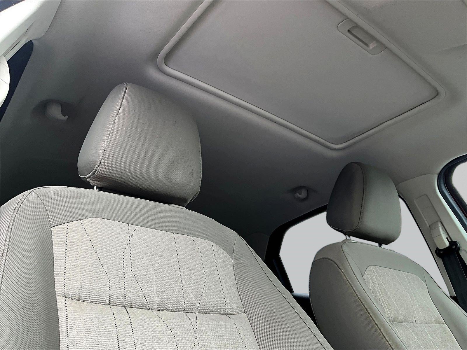 Used 2020 Ford EcoSport SE w/ SE Convenience Package FWD image 28
