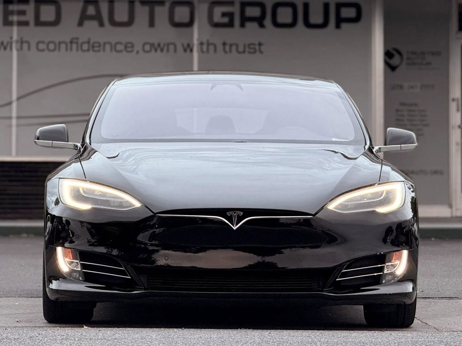 Used 2020 Tesla Model S Long Range image 3