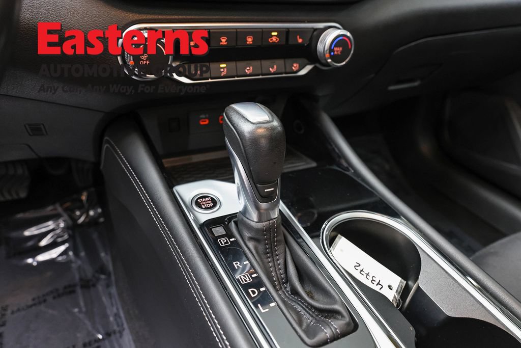 Used 2023 Nissan Altima 2.5 SV w/ SV Premium Package FWD image 13