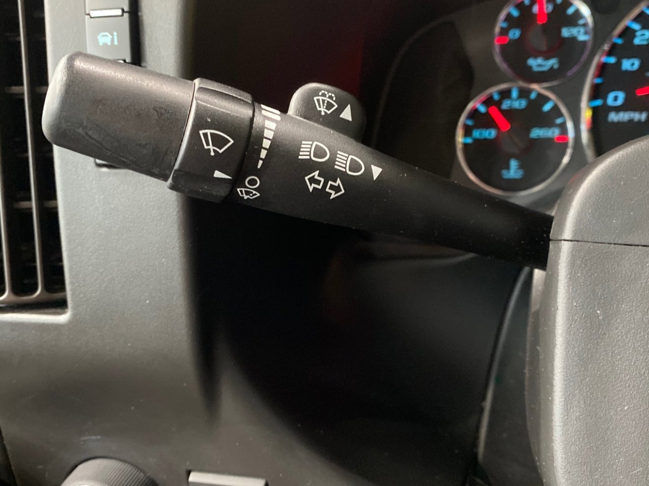 Used 2022 GMC Savana 2500 image 11