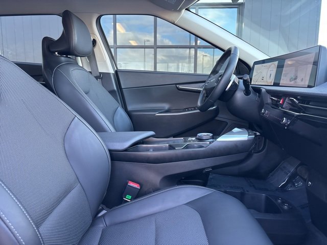 Used 2024 Kia EV6 Light image 11