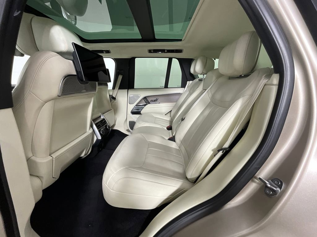 Used 2022 Land Rover Range Rover First Edition AWD/4WD image 25