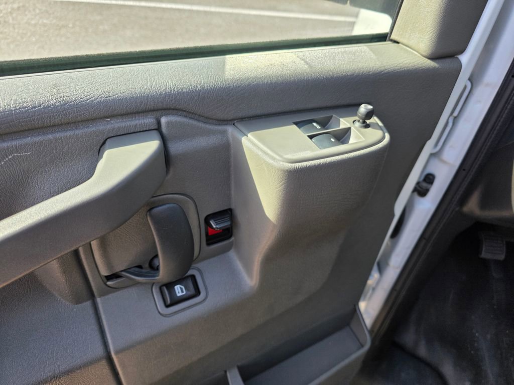 Used 2024 Chevrolet Express 2500 w/ Driver Convenience Package image 13
