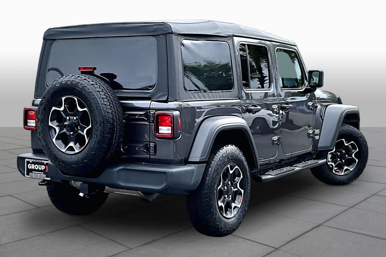 Used 2021 Jeep Wrangler Unlimited Sport AWD/4WD image 12