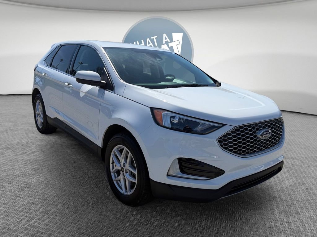 Used 2024 Ford Edge SEL image 1