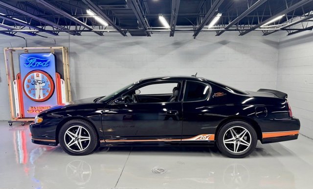 Used 2005 Chevrolet Monte Carlo SS image 3