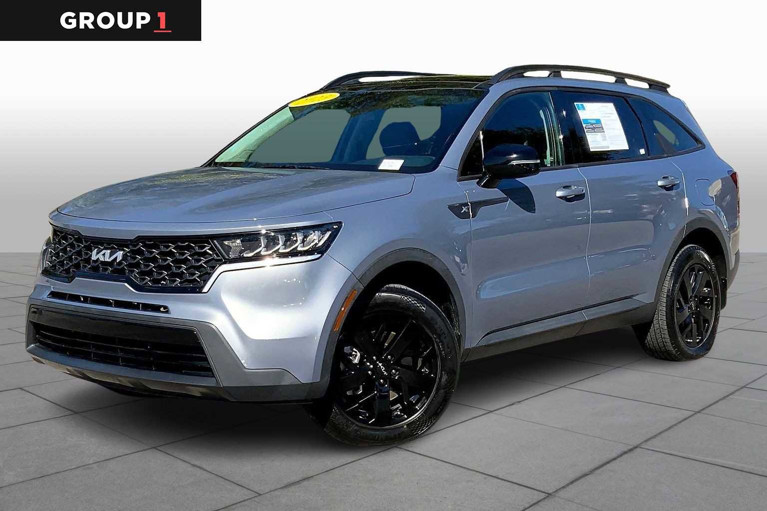 Used 2023 Kia Sorento S w/ Panoramic Sunroof Package image 1