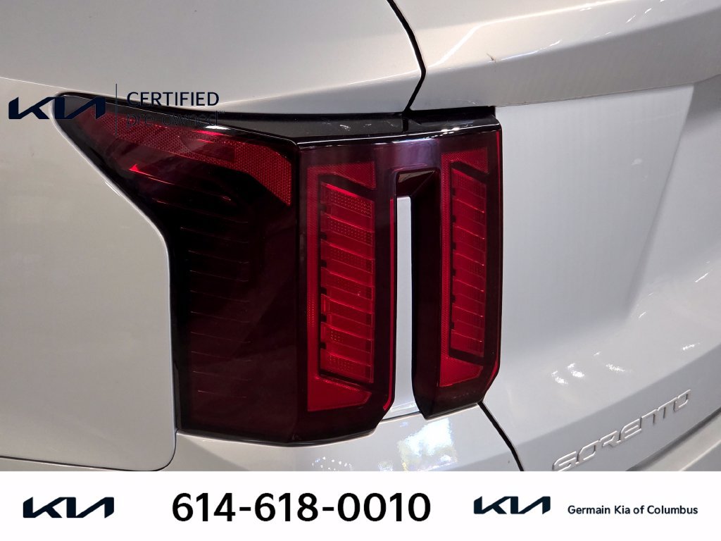 Certified 2026 Kia Sorento LX FWD image 15