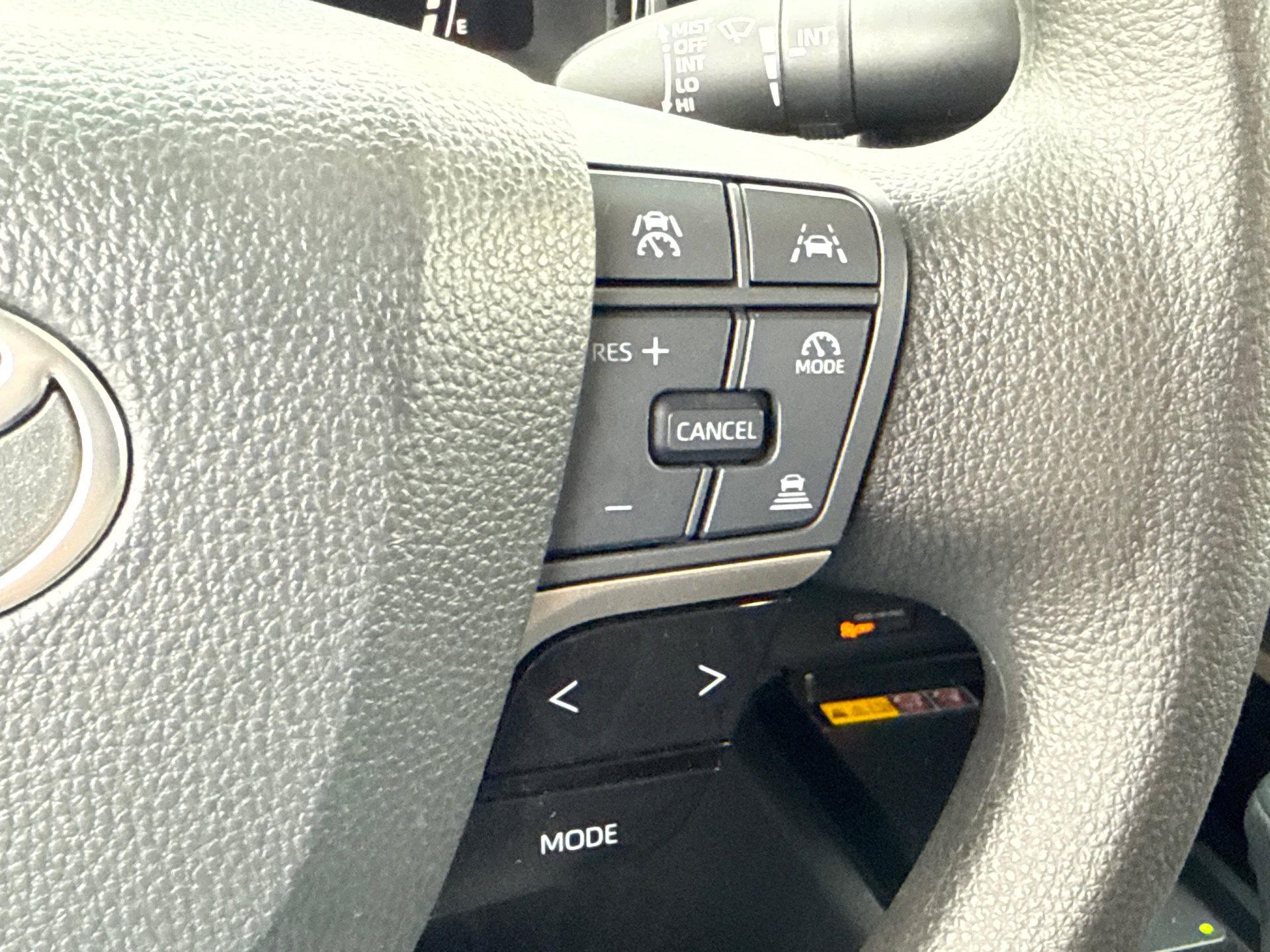 Certified 2025 Toyota Camry LE FWD image 31