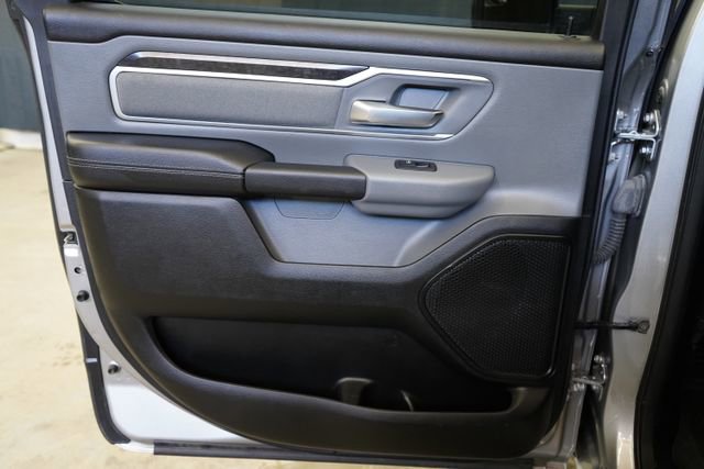 Used 2022 RAM 1500 Big Horn AWD/4WD image 38