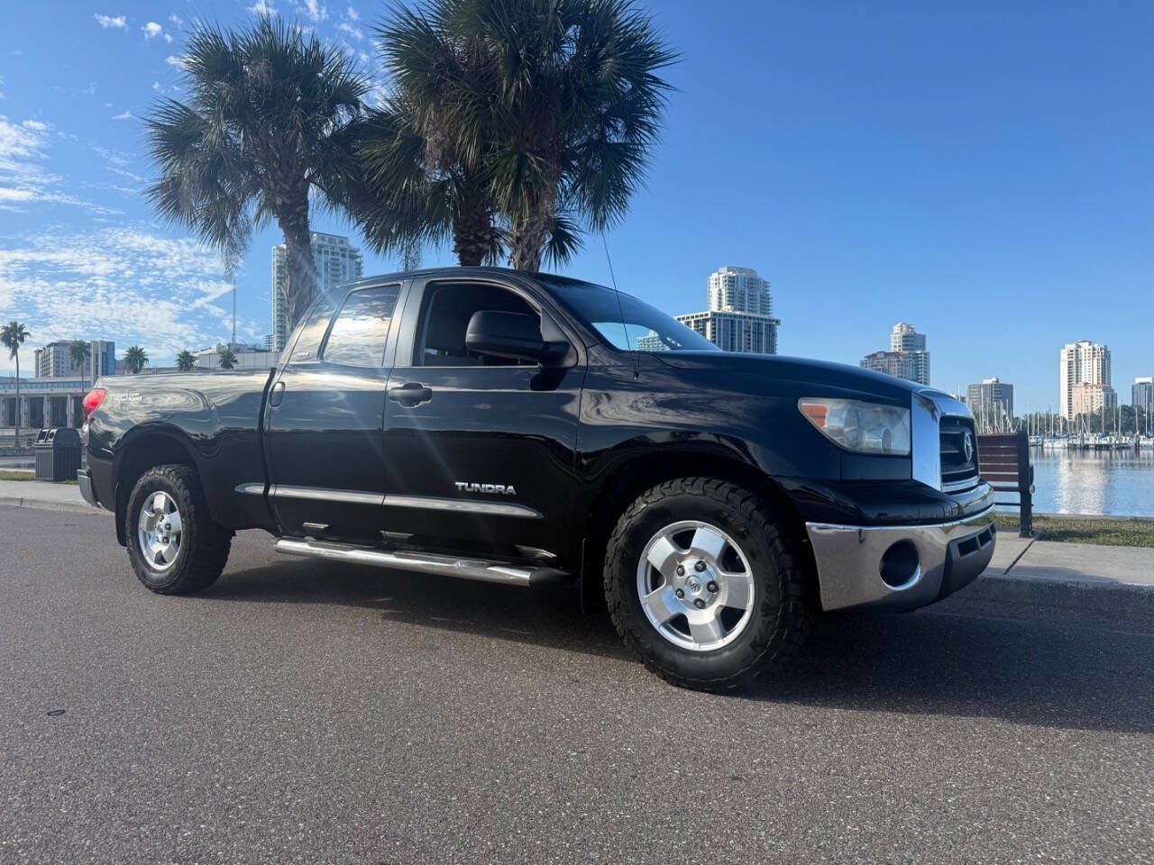 Used 2007 Toyota Tundra SR5 image 2