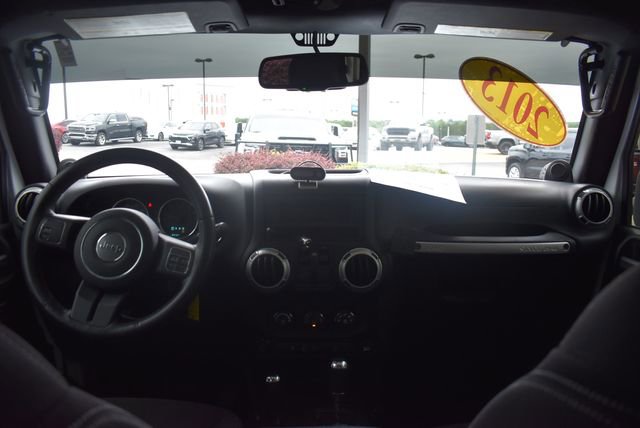 Used 2013 Jeep Wrangler Sahara AWD/4WD image 3