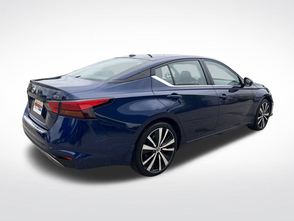Certified 2022 Nissan Altima 2.5 SR FWD image 39