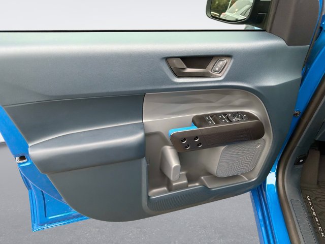 Used 2026 Ford Maverick Lobo AWD/4WD image 17