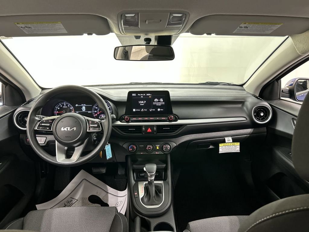 Used 2023 Kia Forte LXS FWD image 18