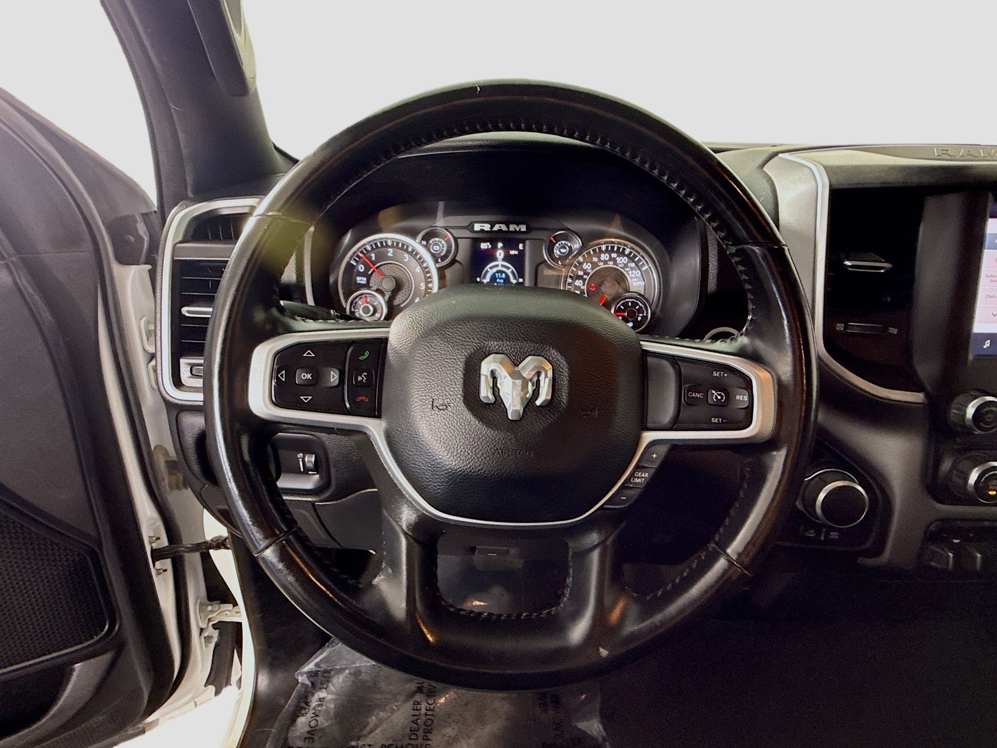 Used 2023 RAM 1500 Big Horn AWD/4WD image 13