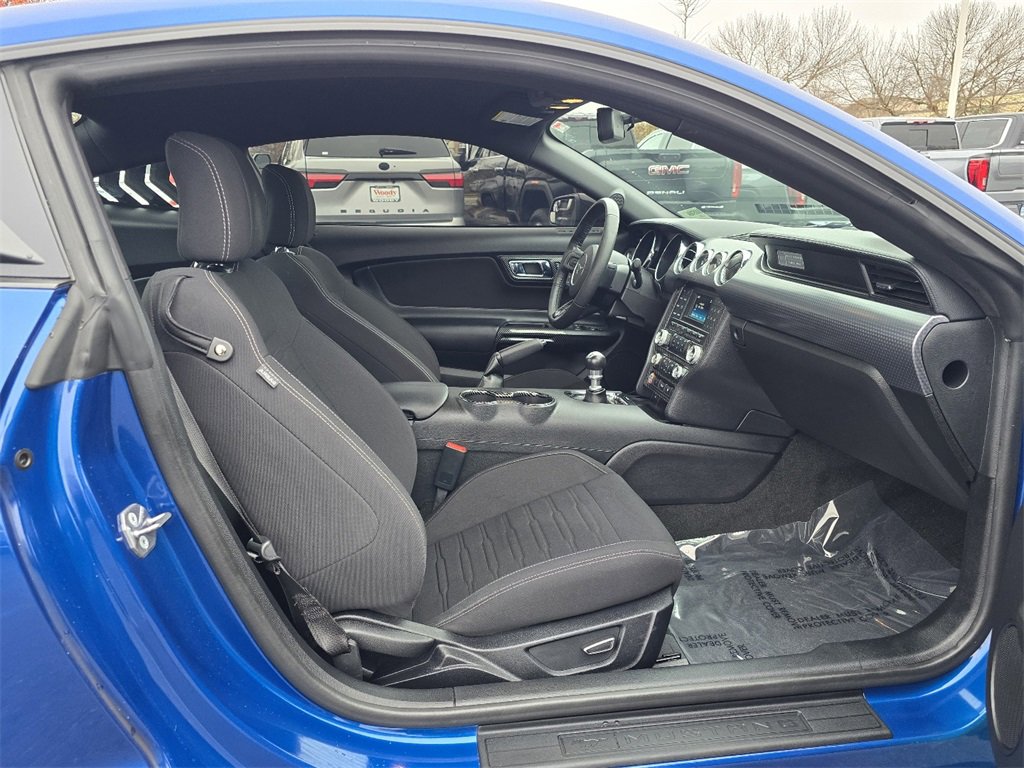 Used 2017 Ford Mustang GT w/ GT Performance Package image 26