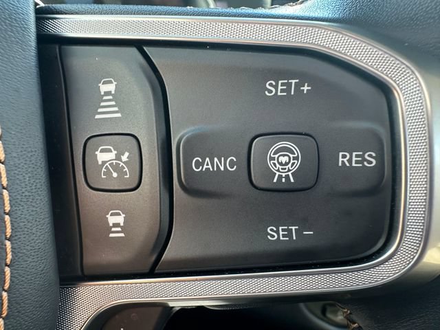 Used 2025 RAM 1500 Tungsten AWD/4WD image 15