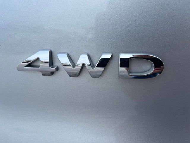 Used 2019 Ford Explorer Limited w/ Class III Trailer Tow Package AWD/4WD image 28