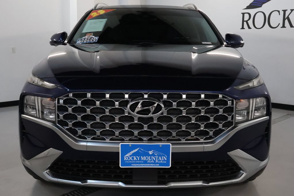 Used 2023 Hyundai Santa Fe SEL w/ Premium Package AWD/4WD image 2