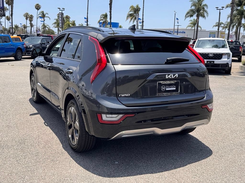 Used 2023 Kia Niro Wave FWD image 10