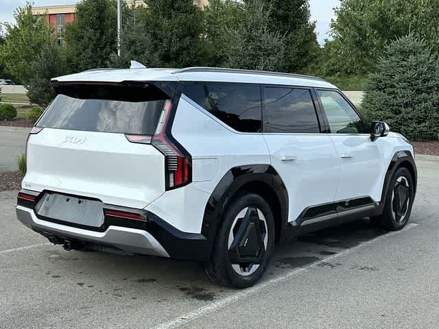 Used 2024 Kia EV9 Land AWD/4WD image 26