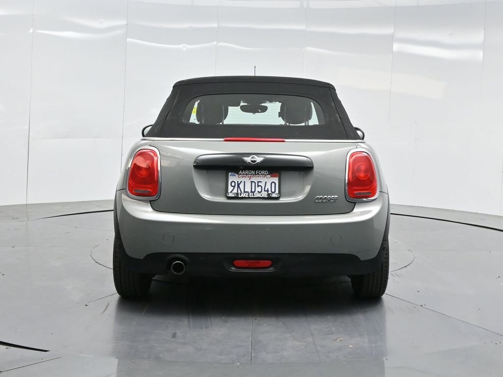 Used 2017 MINI Cooper Convertible image 37