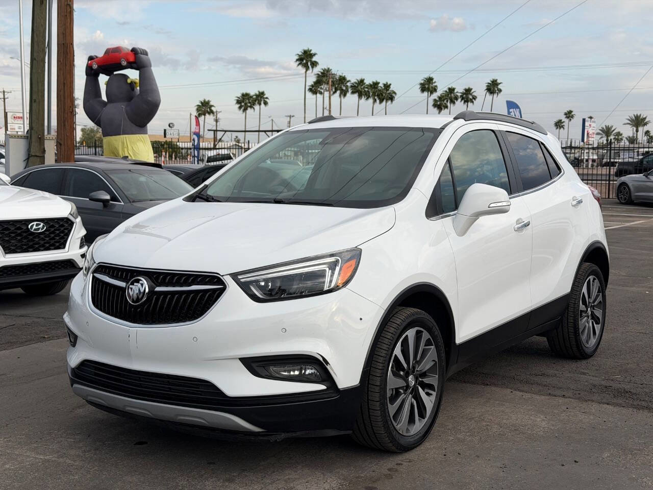 Used 2017 Buick Encore Premium FWD image 2