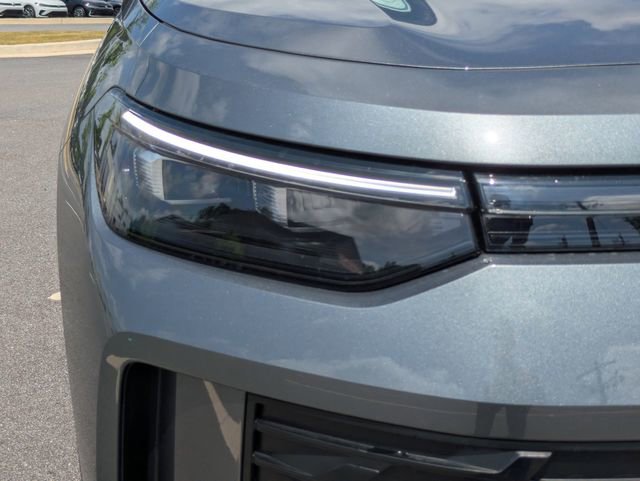 New 2026 Volkswagen Tiguan SE FWD image 10