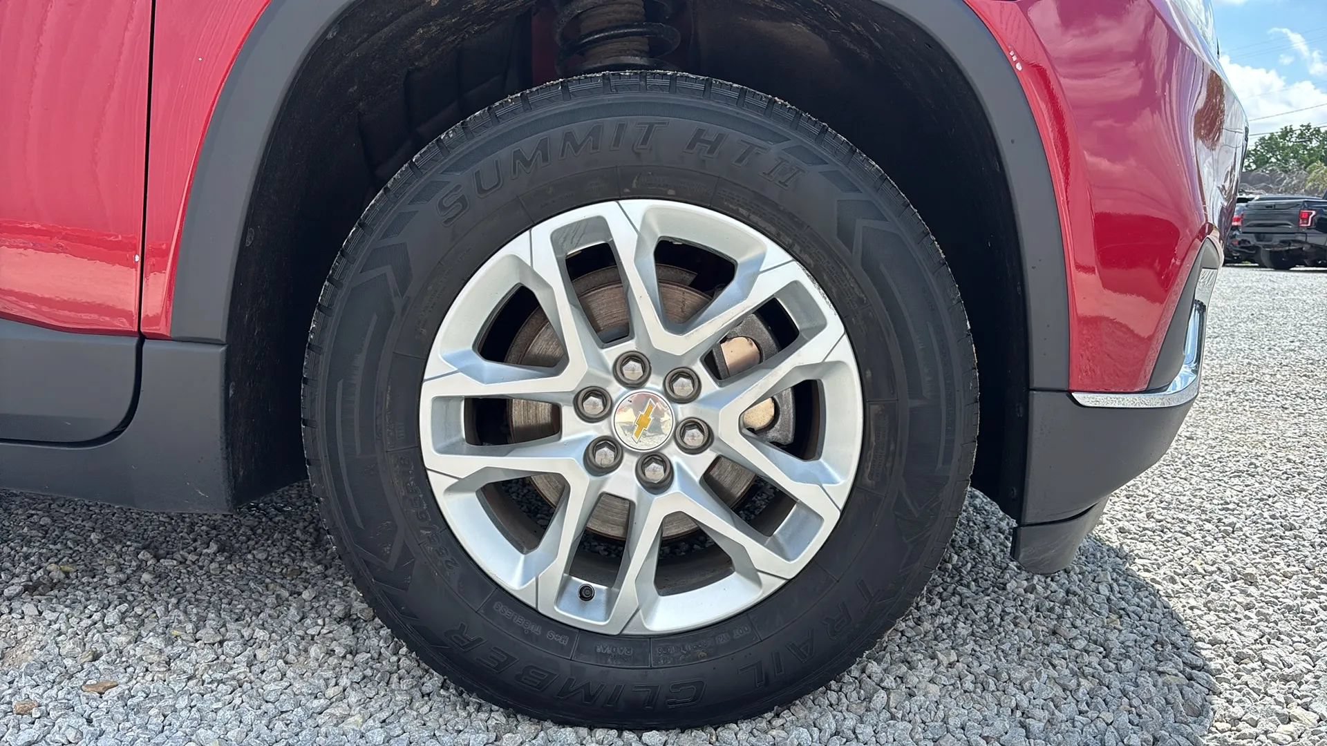 Used 2019 Chevrolet Traverse LT FWD image 8