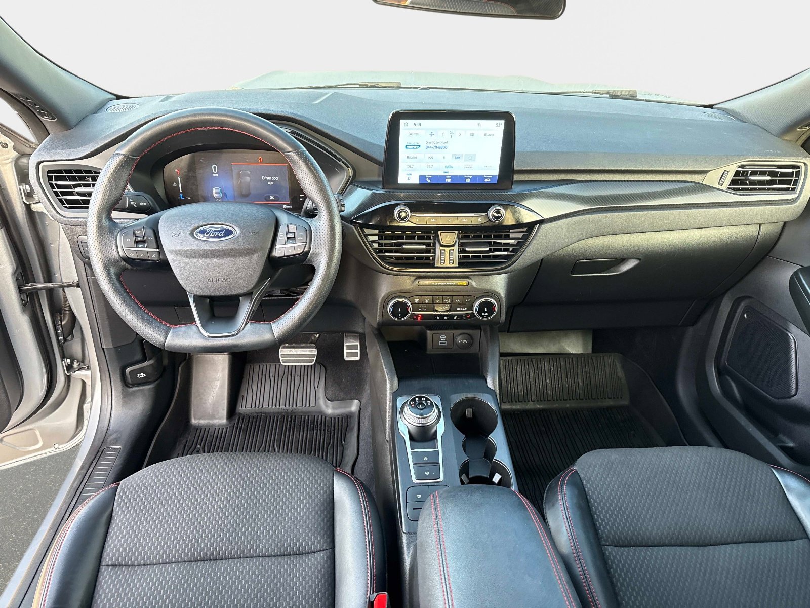 Used 2023 Ford Escape ST-Line image 18