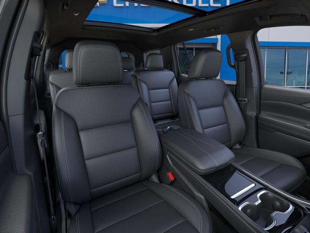 New 2027 Chevrolet Traverse LT w/ Sun and Wheel Package FWD image 16