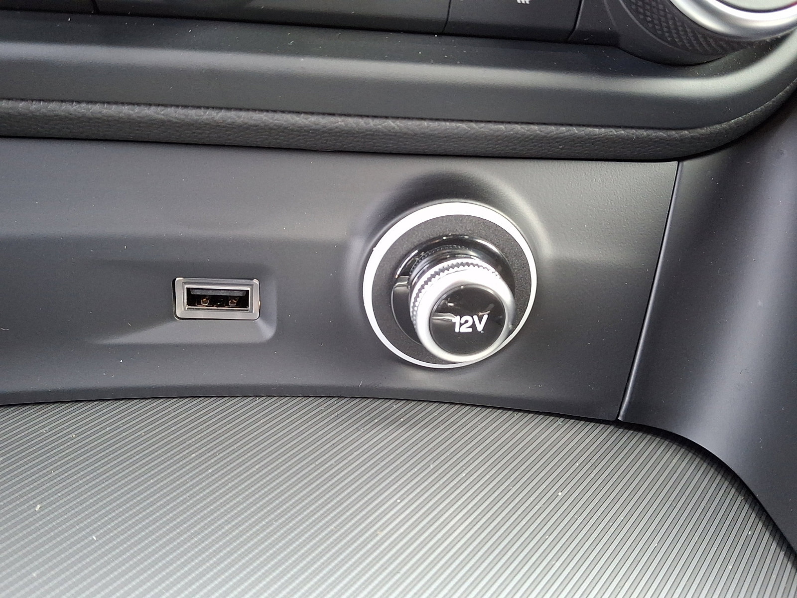 New 2026 Alfa Romeo Stelvio Sprint w/ Convenience Package image 18