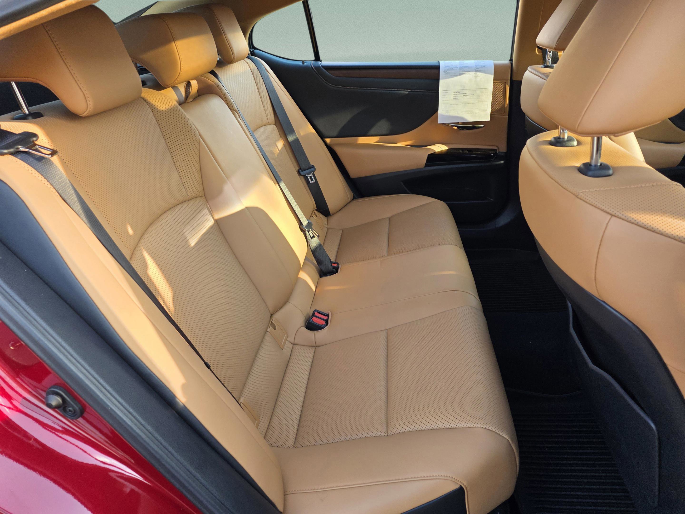 Certified 2025 Lexus ES 350 w/ Premium Package image 23