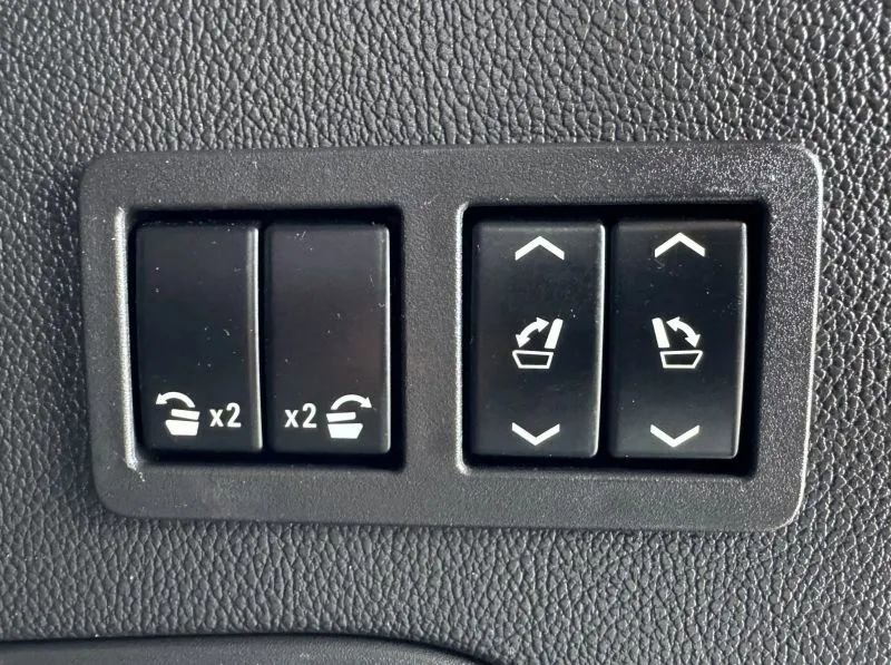 Used 2015 Cadillac Escalade Premium AWD/4WD image 50
