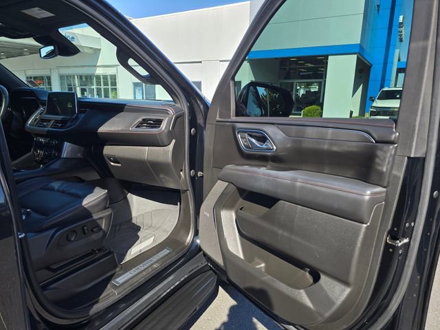 Certified 2023 Chevrolet Suburban RST w/ Luxury Package image 13