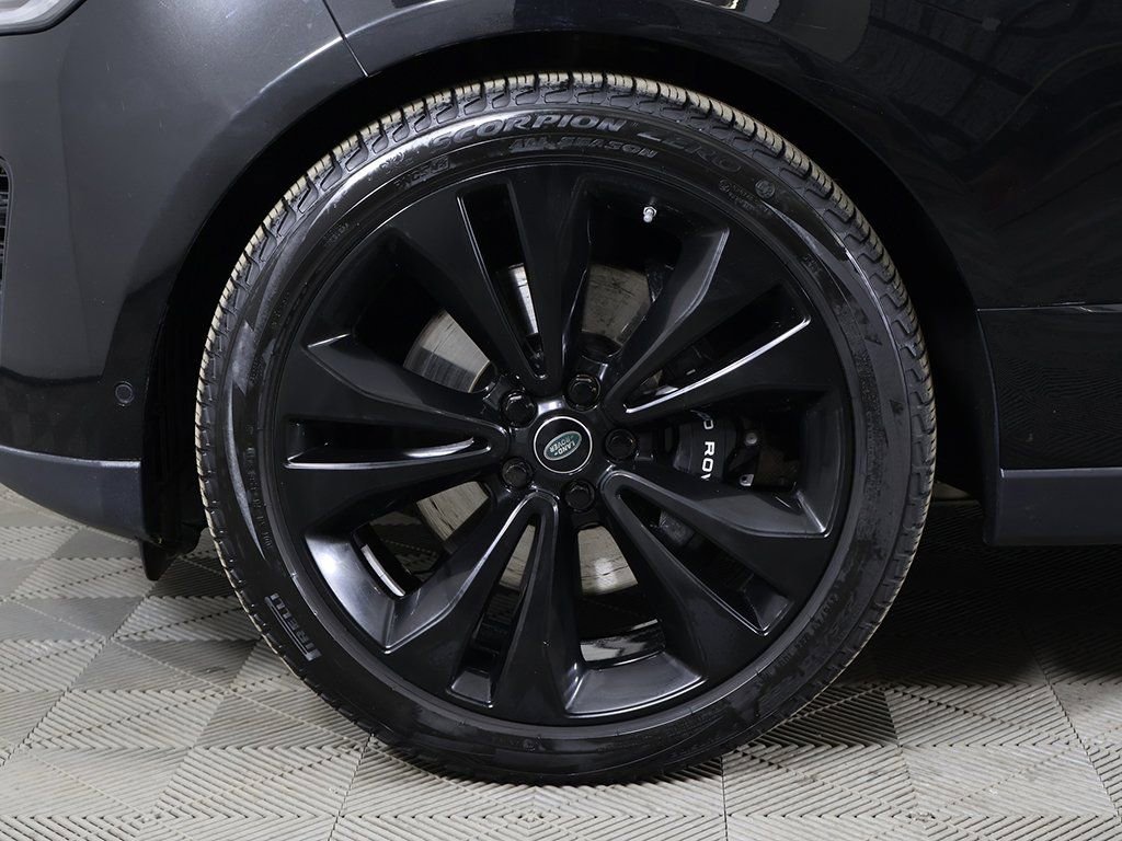 Used 2021 Land Rover Range Rover SV Autobiography Dynamic image 28