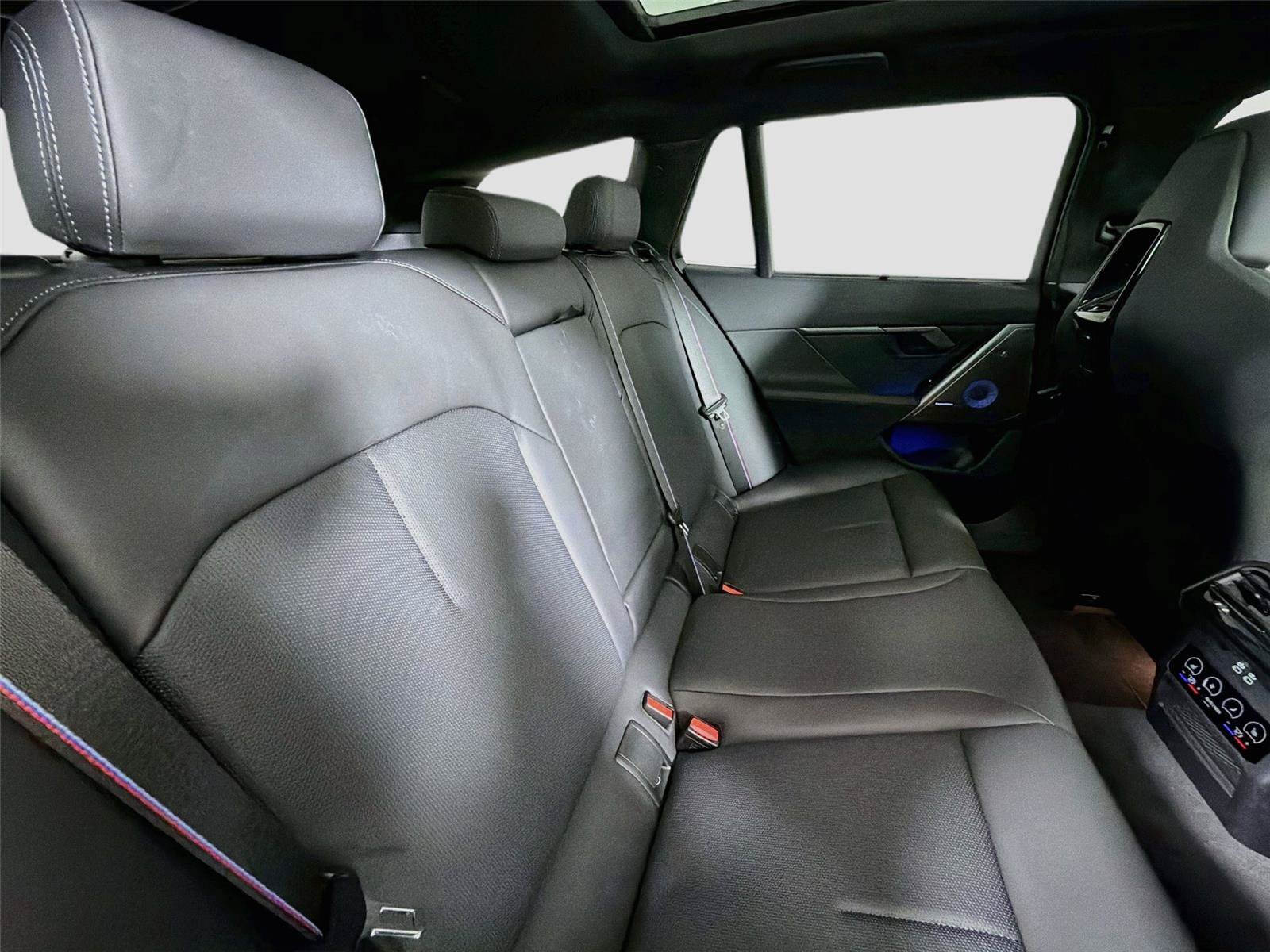 New 2027 BMW M5 Touring w/ M Driver's Package AWD/4WD image 29