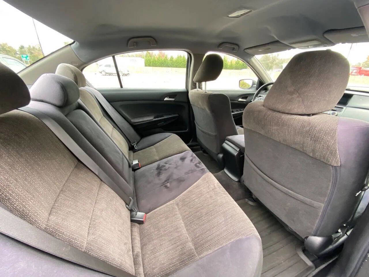 Used 2009 Honda Accord LX-P image 12