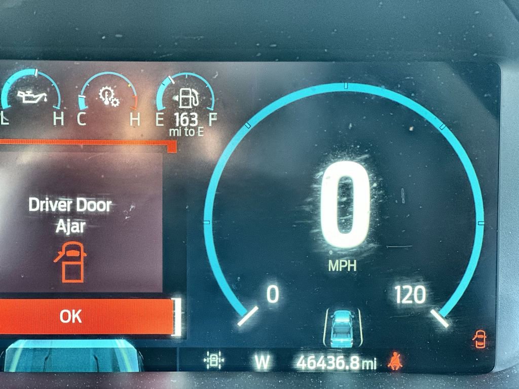 Used 2021 Ford F150 Lariat w/ Max Trailer Tow Package image 12